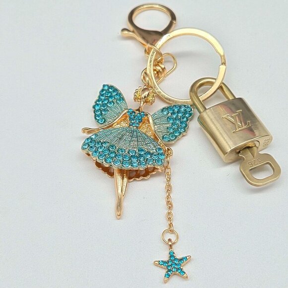 Authentic Louis Vuitton Lock & Key with unbranded Bagcharm, Keycharm, Keychain - Picture 5 of 8